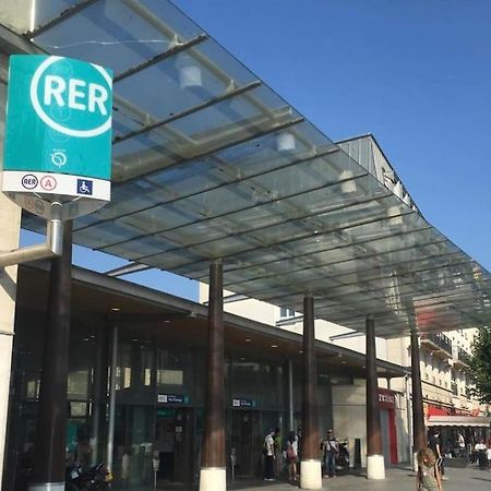 Appartement Familial 8 Personnes Proche De Disney Et Paris Chessy  Exteriör bild