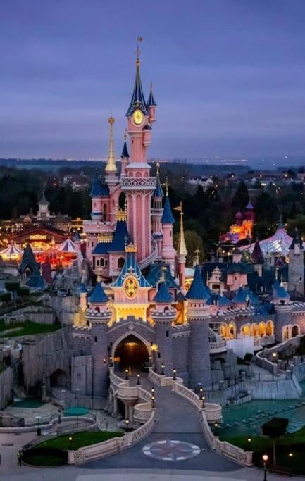 Appartement Familial 8 Personnes Proche De Disney Et Paris Chessy  Exteriör bild